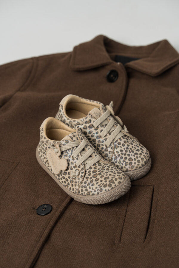 Vulladi 1197 leopardo